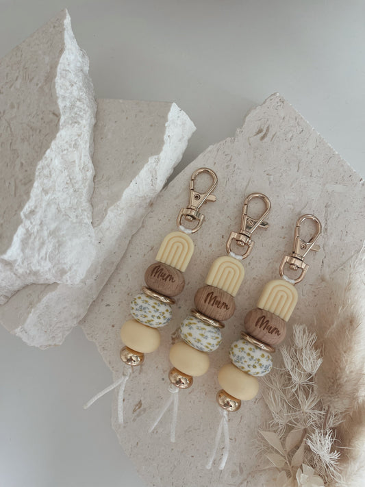Butter Bloom Arch Keychain “Mum”